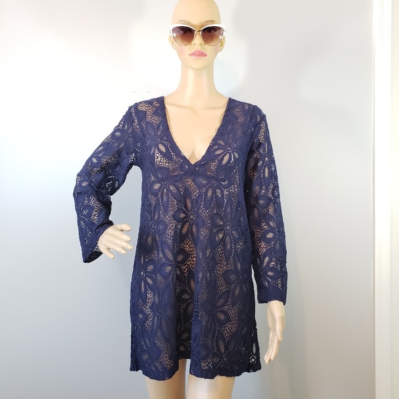 J. Valdi Daisy Lace Vee Yoke Cover-Up Tunic - Picture 2 of 8